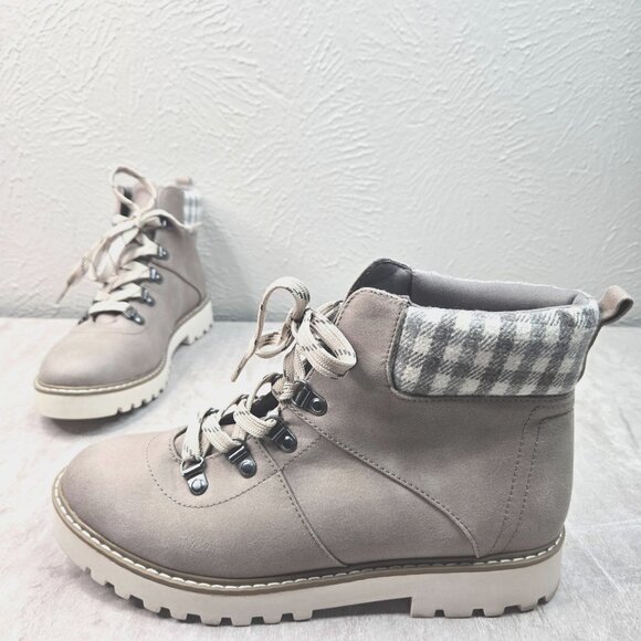 Cliffs Combat Grunge Boots 9.5 Gray Faux Leather Chunky Lace Up Hiker Booties - Picture 1 of 11